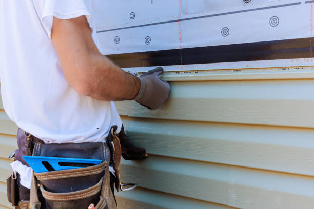 Trusted Siding Repair service in East Islip, NY - Creative Siding